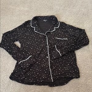GAP- True Sleep Black Star Print Pajama Top size small